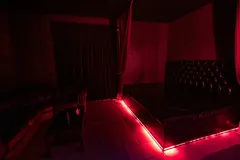 Lux Men's Club — салон массажа Челябинске