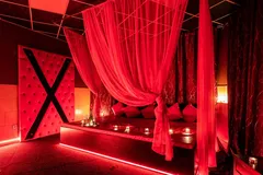 Persona Men's Club — салон массажа Казани