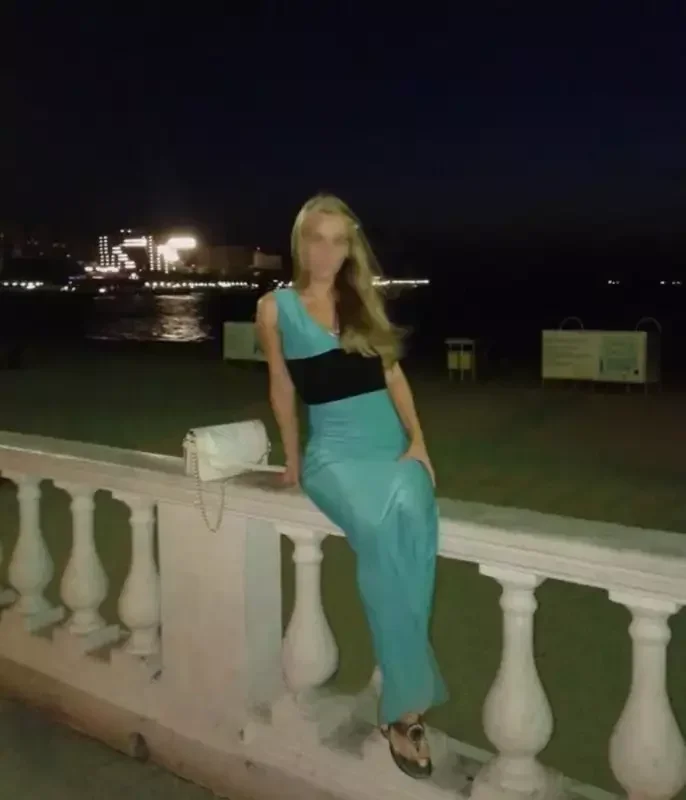 Елена — массаж в Москве