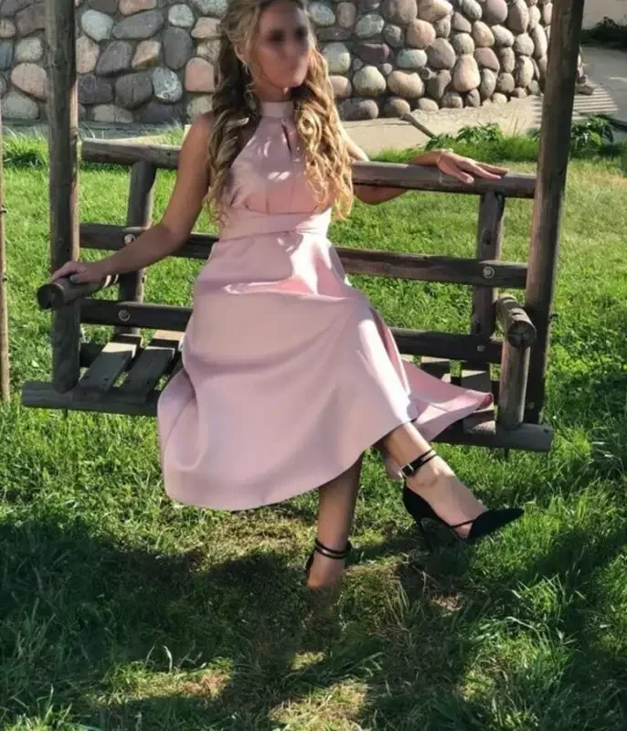 Елена — массаж в Москве