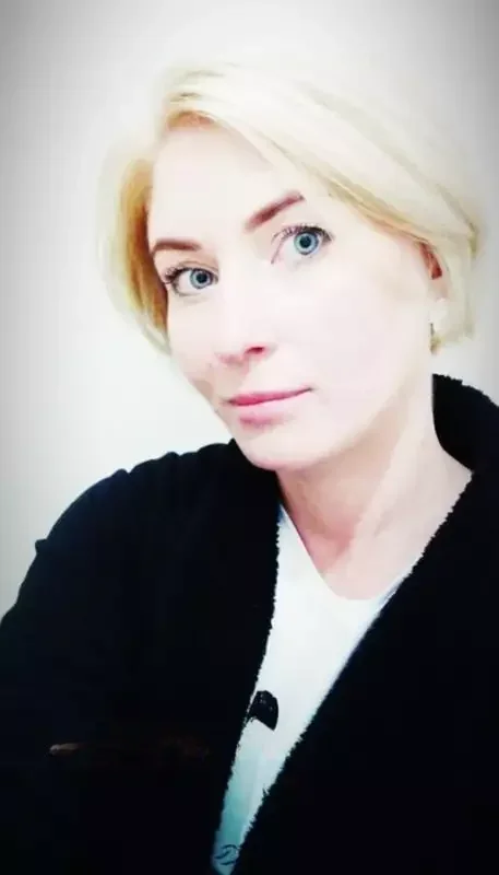 Елена — массаж в Москве