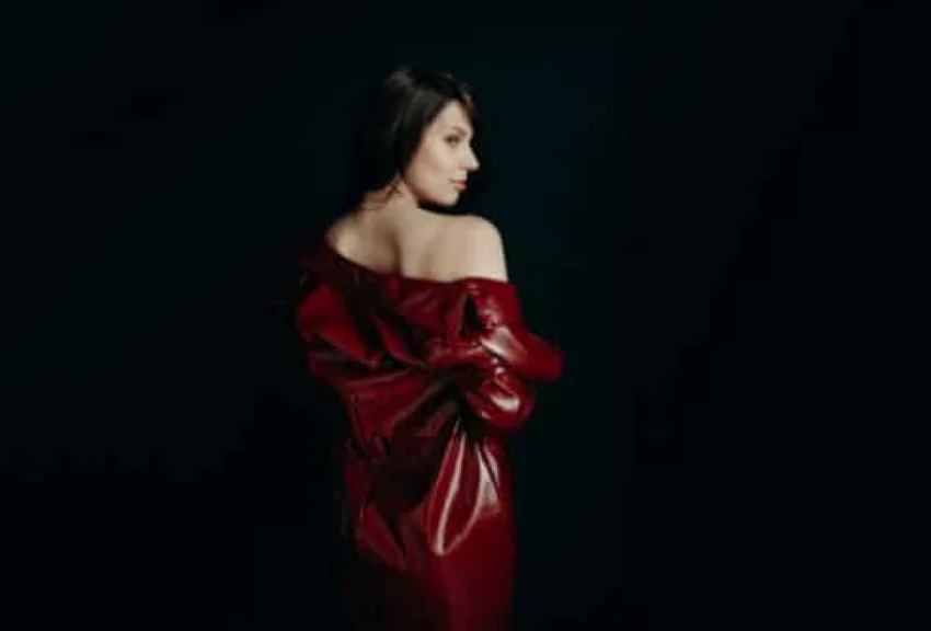 Элина — массаж в Москве