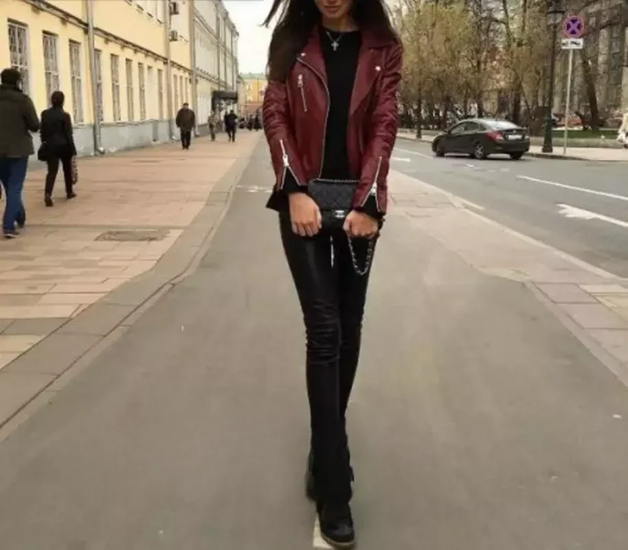 Кристина — массаж в Москве