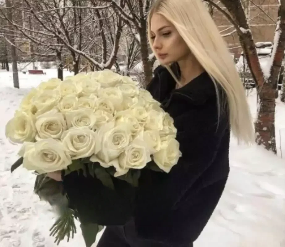 Лиза, м. Александровский сад — массаж в Москве