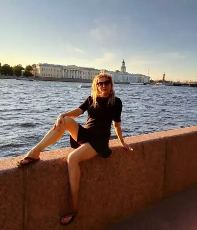 Виктория — массаж в Москве