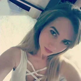 Александра, 32 года — массаж в Перми