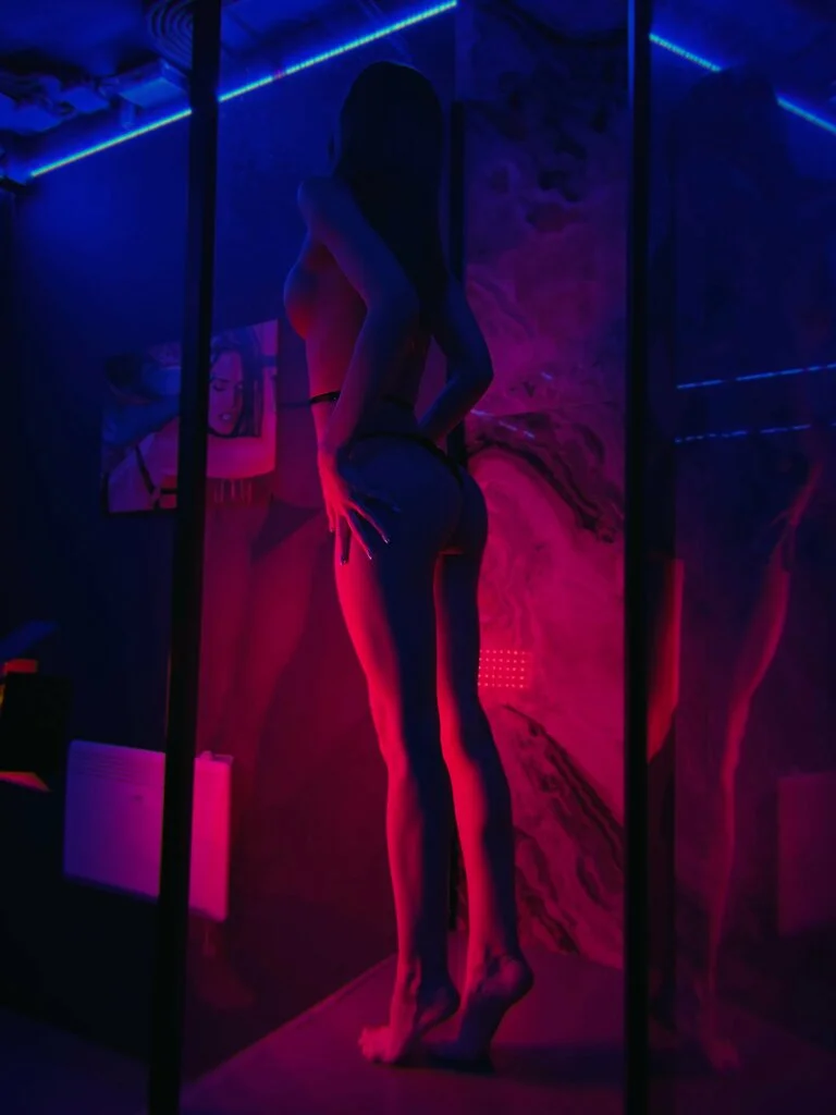 Салон «Roxy men's club» — фото 17