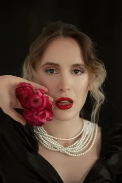 Александра — массаж Воронеже